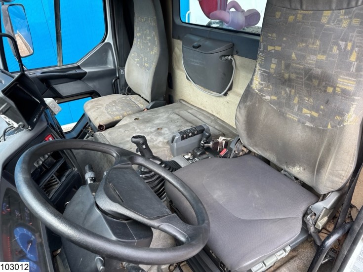 Renault Kerax 320