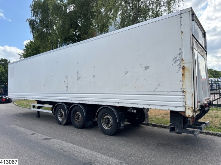 Van Hool gesloten bak