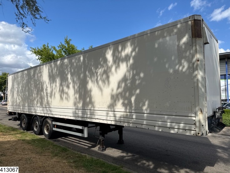 Van Hool gesloten bak