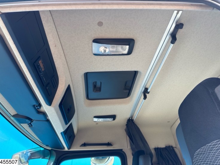 Mercedes Actros 1843