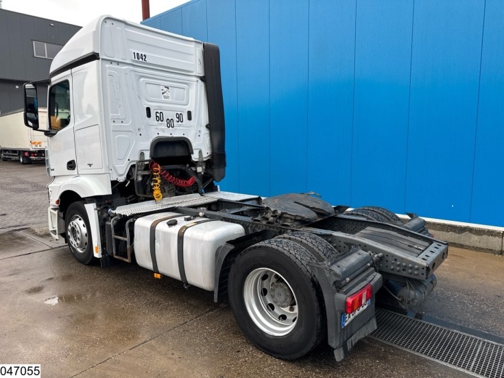 Mercedes Actros 1845