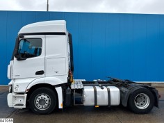 Mercedes Actros 1845