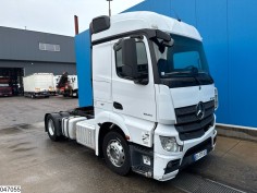 Mercedes Actros 1845