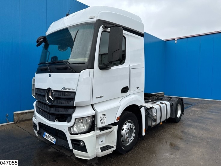Mercedes Actros 1845