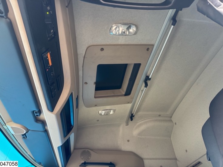 Mercedes Actros 1845