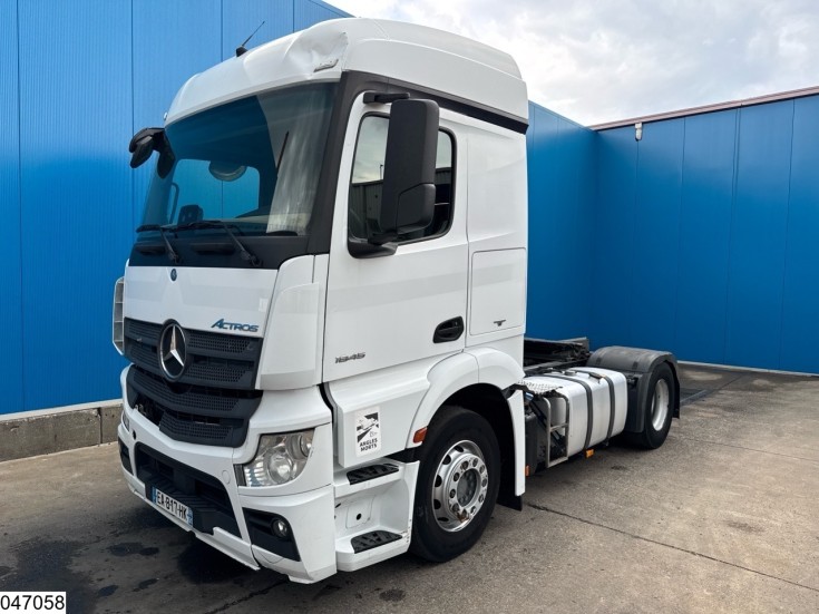 Mercedes Actros 1845
