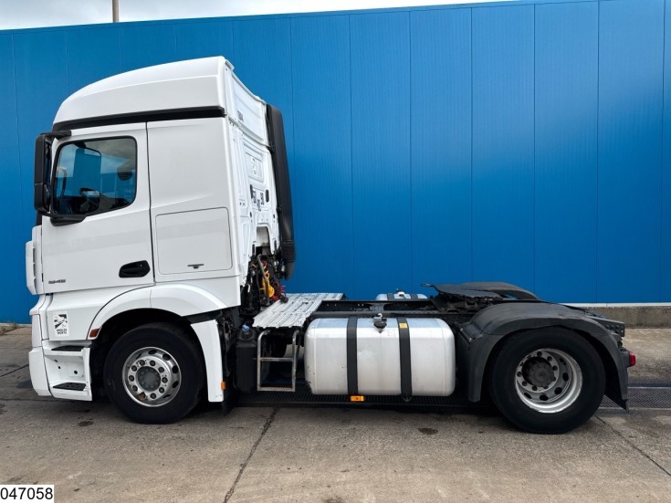 Mercedes Actros 1845