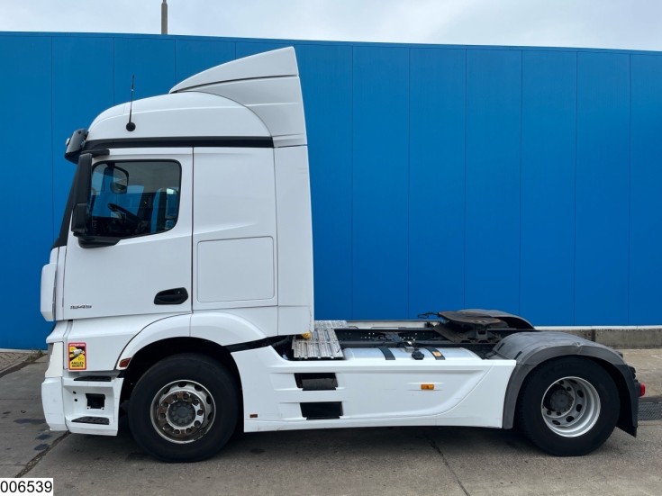 Mercedes Actros 1845