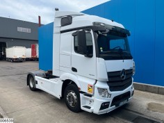 Mercedes Actros 1845