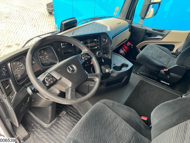 Mercedes Actros 1845