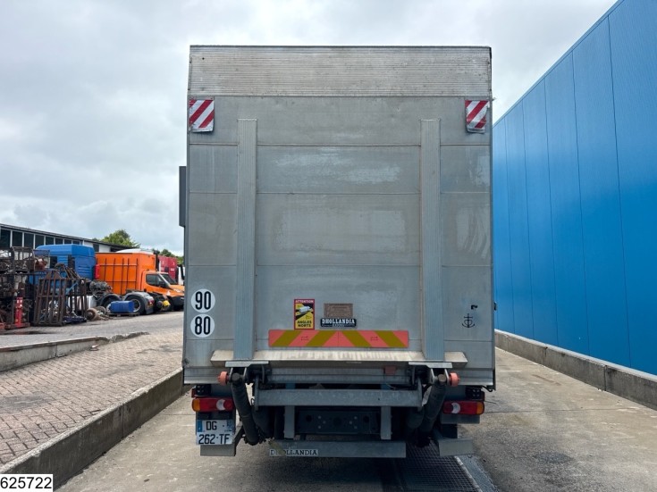 Iveco 120E21