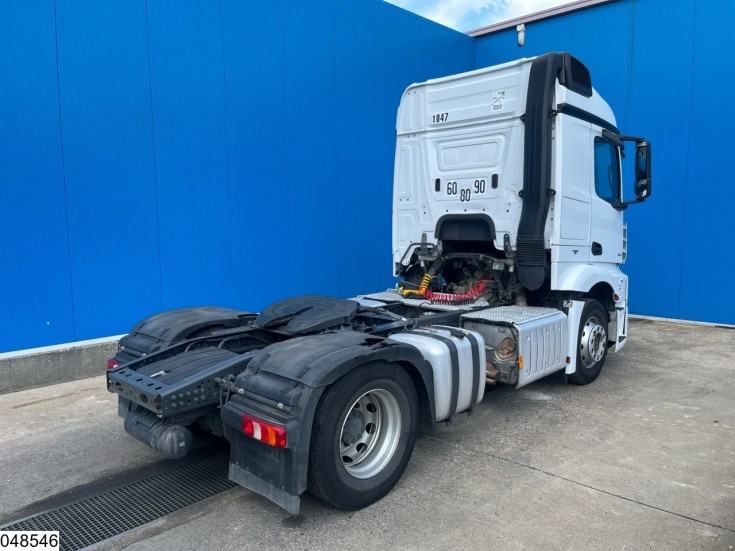 Mercedes Actros 1845