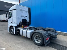 Mercedes Actros 1845