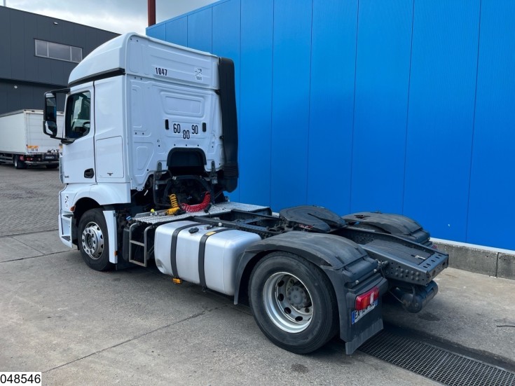 Mercedes Actros 1845