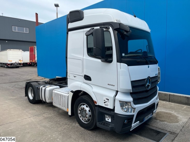 Mercedes Actros 1845