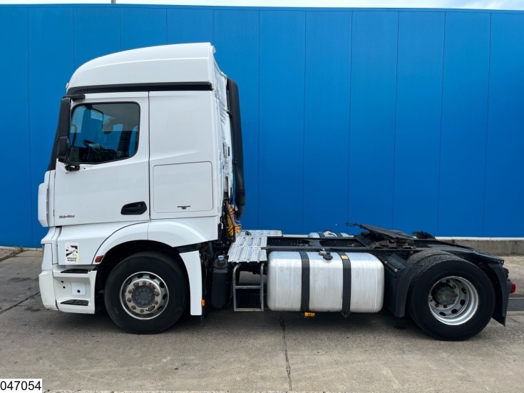 Mercedes Actros 1845