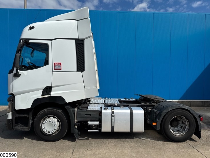 Renault T 440