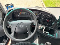 Mercedes Actros 2544