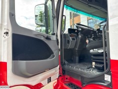 Mercedes Actros 2544