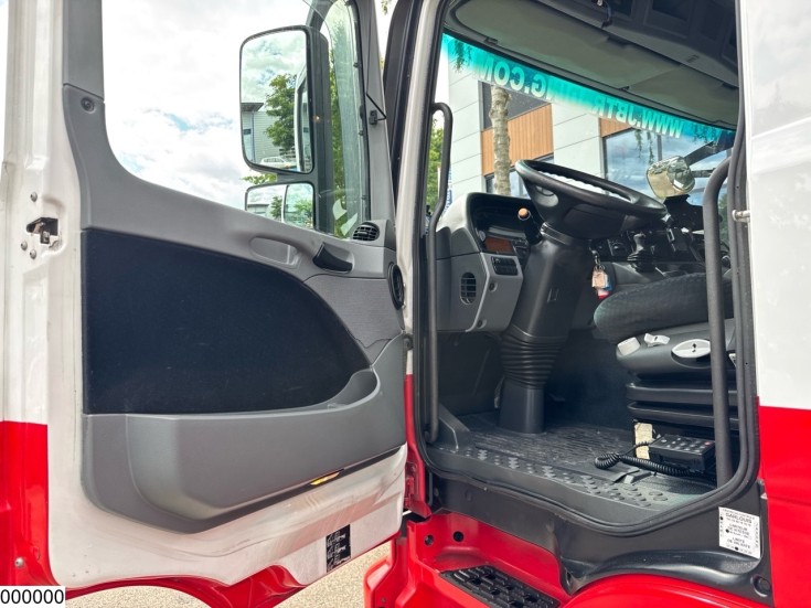 Mercedes Actros 2544