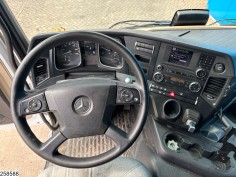 Mercedes Actros 1843