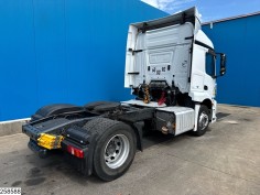 Mercedes Actros 1843