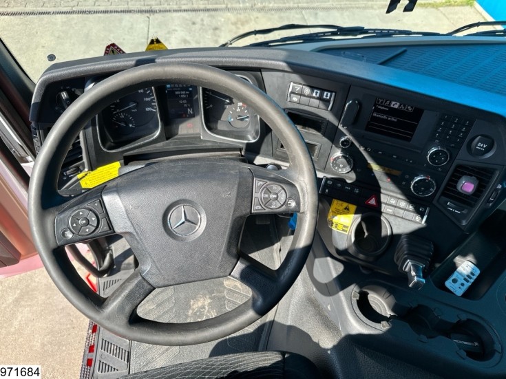 Mercedes Actros 1843