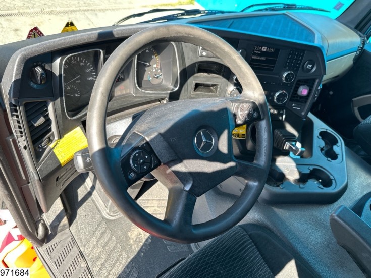Mercedes Actros 1843
