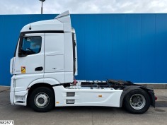 Mercedes Actros 1845