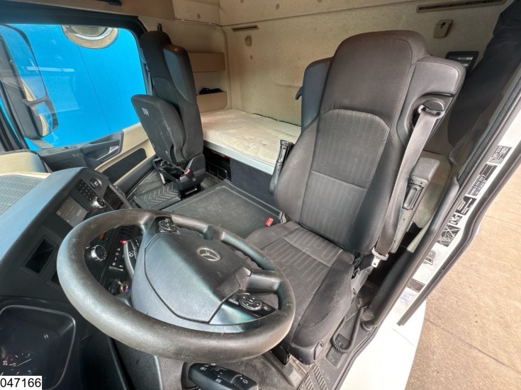 Mercedes Actros 1845