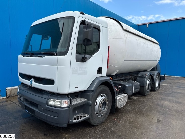 Renault Premium 300