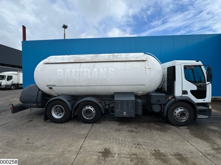 Renault Premium 300