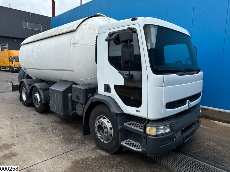 Renault Premium 300