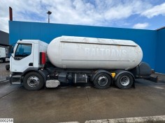 Renault Premium 300