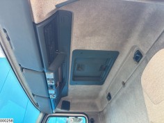 Renault Premium 300