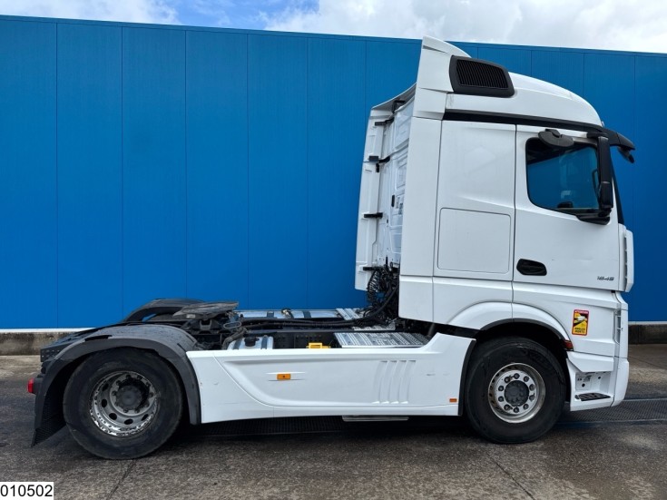 Mercedes Actros 1845