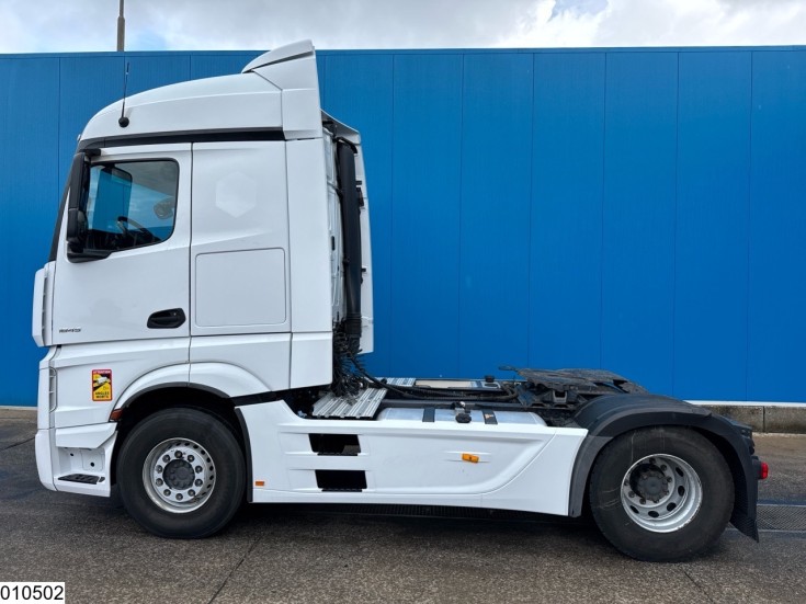 Mercedes Actros 1845