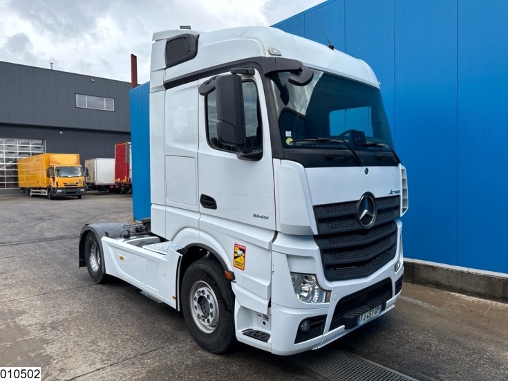 Mercedes Actros 1845