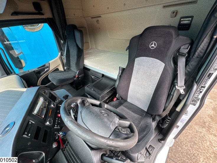 Mercedes Actros 1845