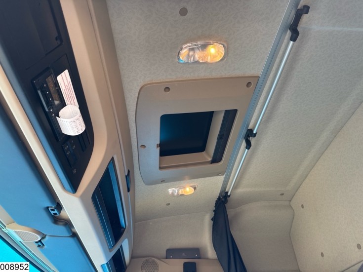 Mercedes Actros 1845