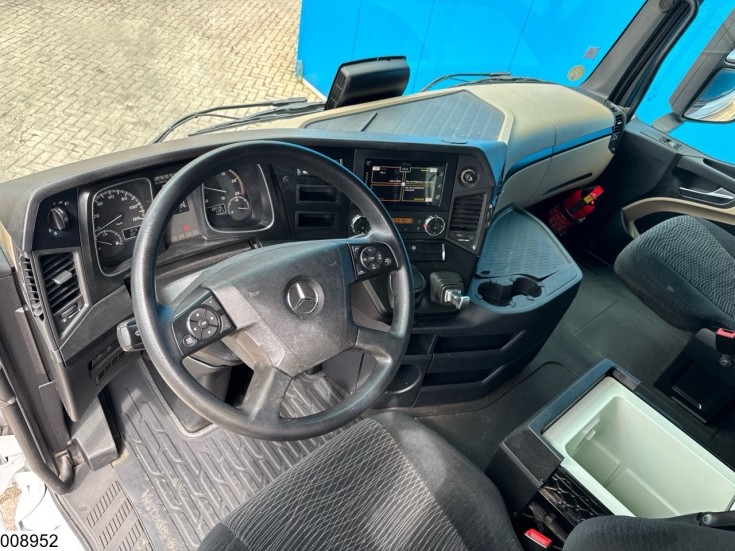 Mercedes Actros 1845