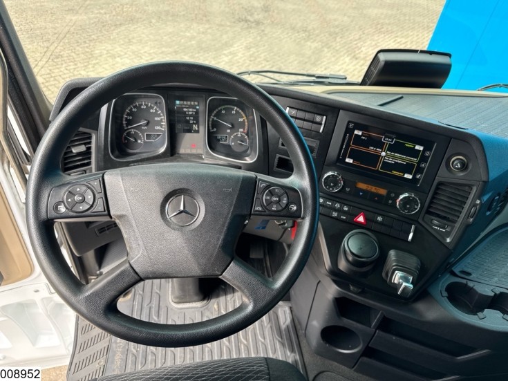 Mercedes Actros 1845
