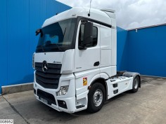 Mercedes Actros 1845