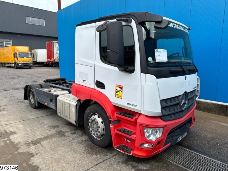 Mercedes Actros 1843
