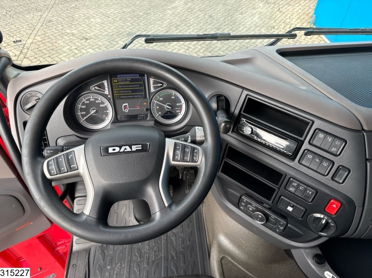 DAF XF 530