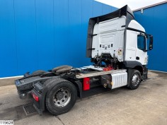 Mercedes Actros 1843