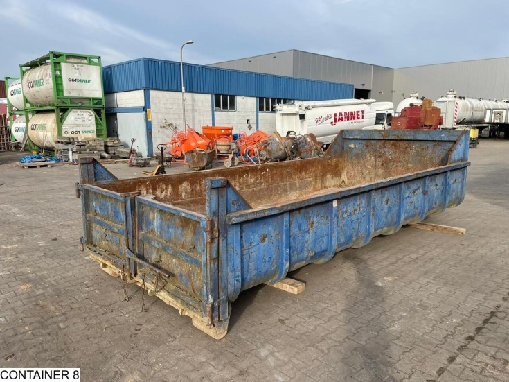 Container