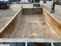 Container
