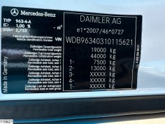 Mercedes Actros 1843