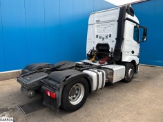 Mercedes Actros 1845